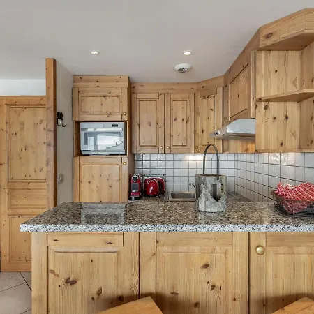 Confortable 6 Pers. Proche Des Pistes Avec Balcon Et Parking - Fr-1-640-11 * Val Thorens