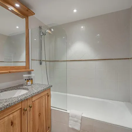 Confortable 6 Pers. Proche Des Pistes Avec Balcon Et Parking - Fr-1-640-11 Apartment Val Thorens