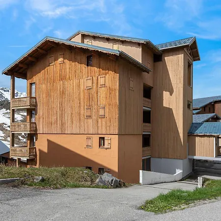 Apartment Confortable 6 Pers. Proche Des Pistes Avec Balcon Et Parking - Fr-1-640-11